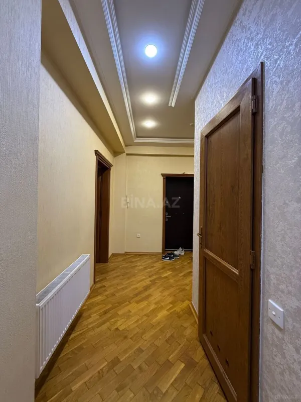 Kirayə verilir 3 otaqlı mənzil 120 m²