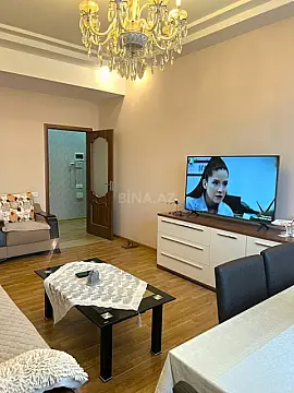 Satılır 2 otaqlı mənzil 85 m²