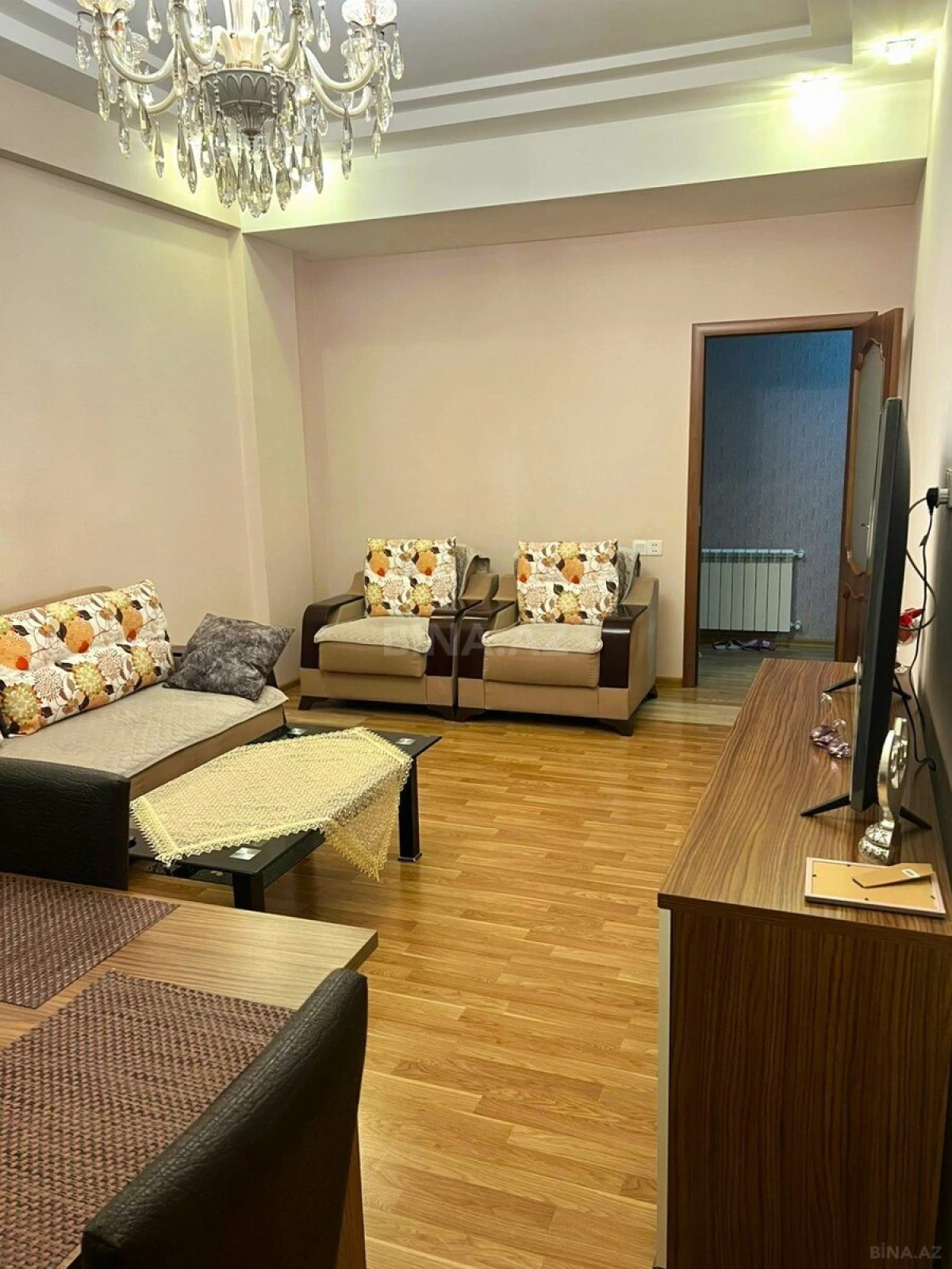 Satılır 2 otaqlı mənzil 85 m²