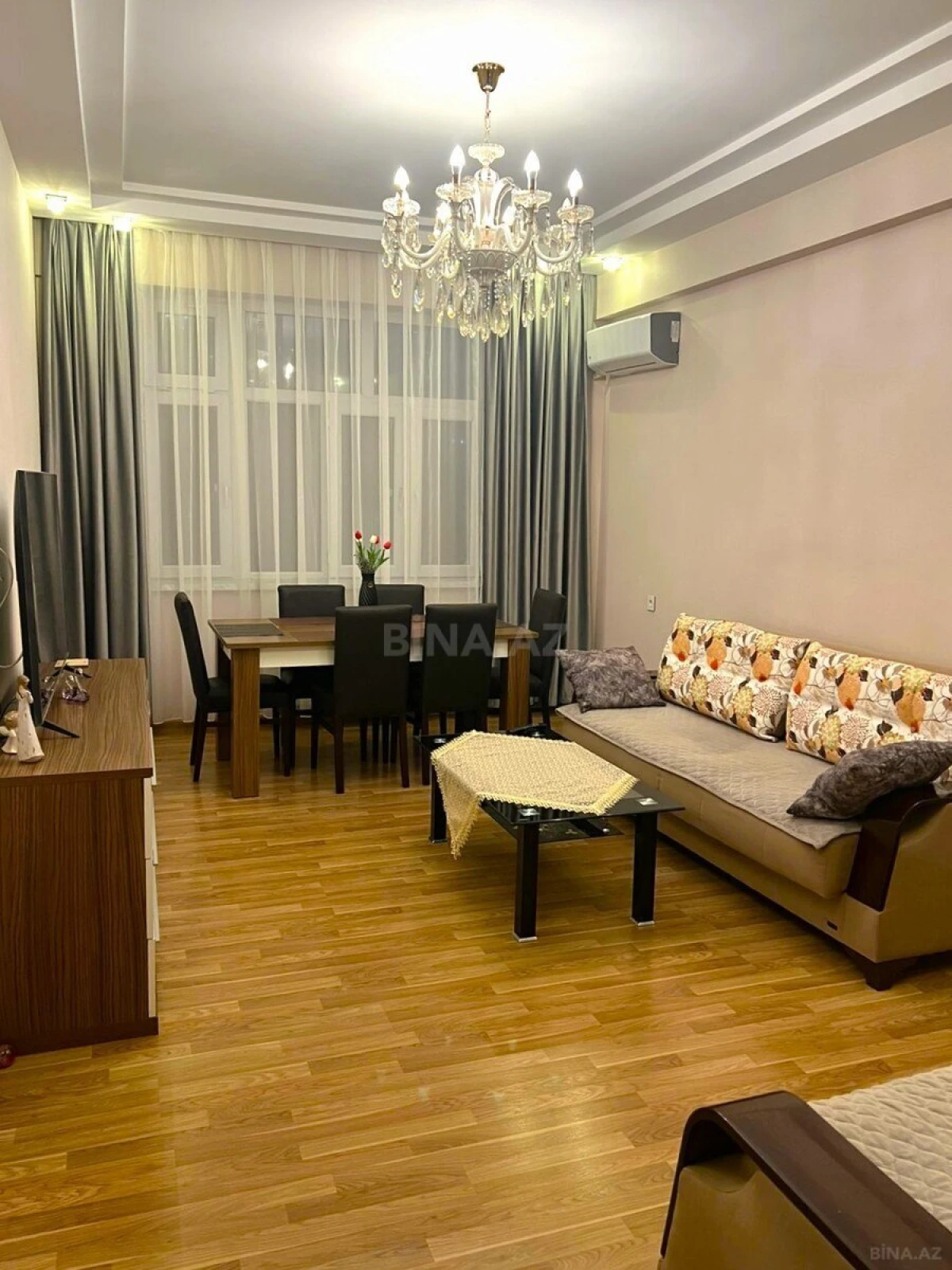 Satılır 2 otaqlı mənzil 85 m²