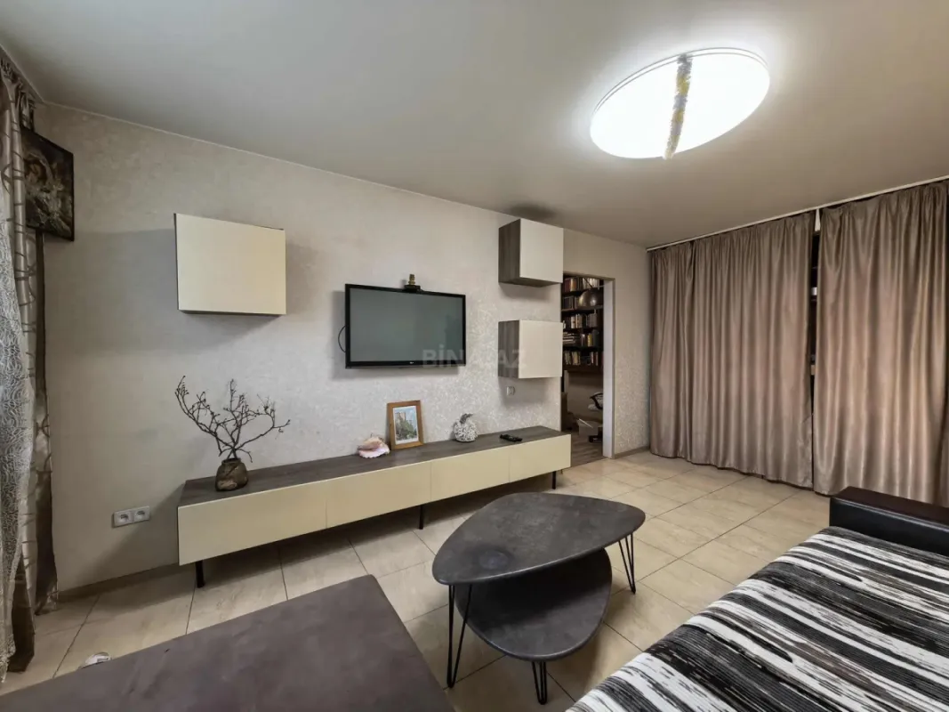 Satılır 3 otaqlı mənzil 70 m²