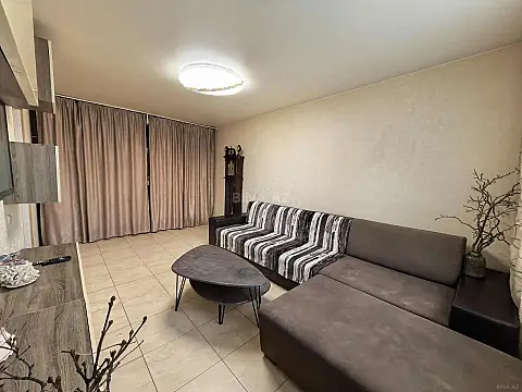 Satılır 3 otaqlı mənzil 70 m²