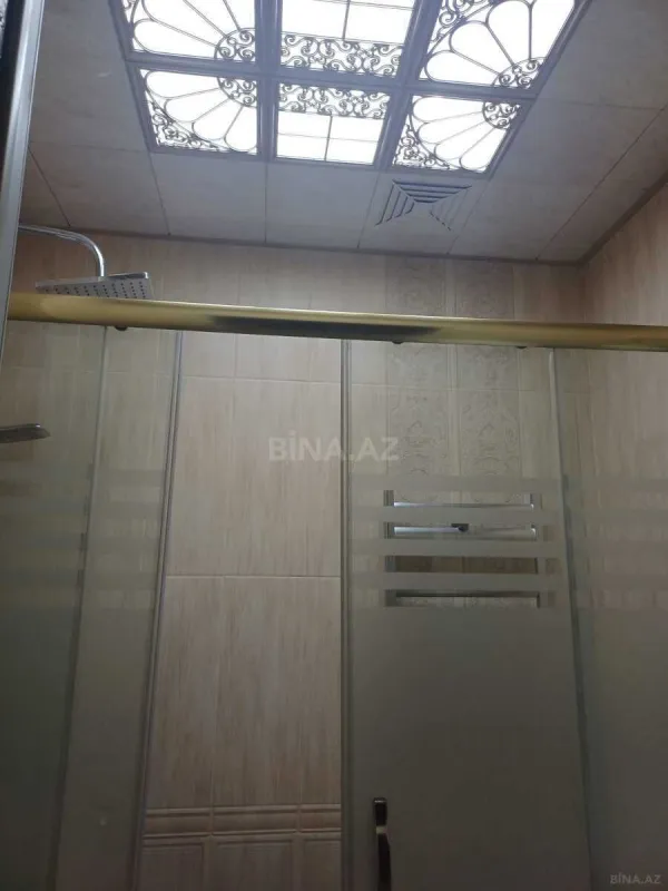 Kirayə verilir 2 otaqlı mənzil 130 m²