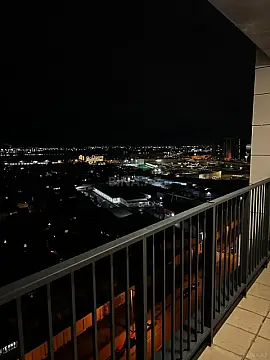 Kirayə verilir 2 otaqlı mənzil 72 m²