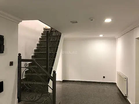 Kirayə verilir obyekt 160 m²