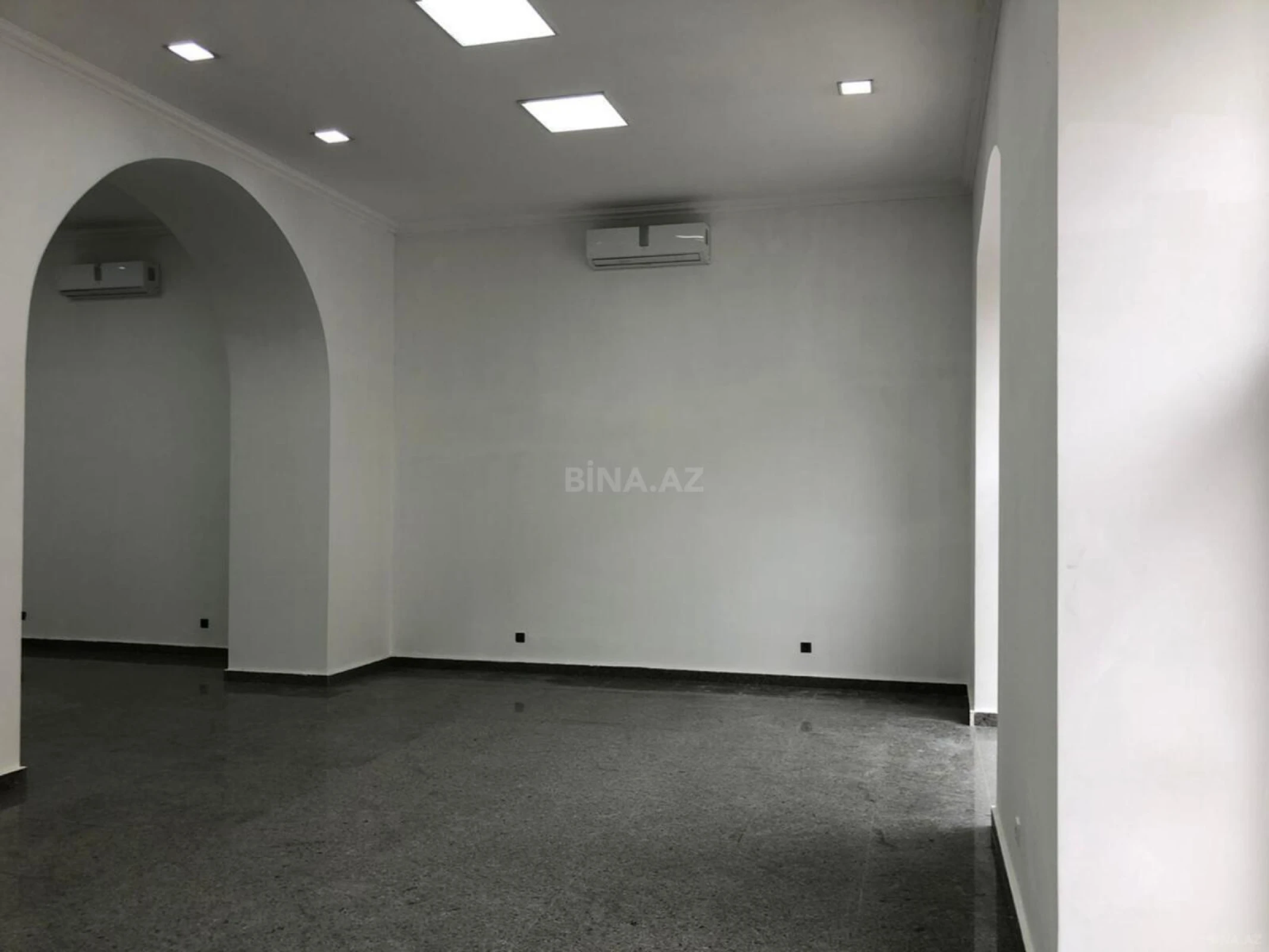 Kirayə verilir obyekt 160 m²