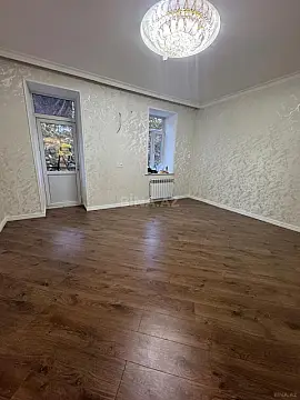 Satılır 3 otaqlı mənzil 70 m² — Bakı, Bakıxanov 3 otaq 70.00 m²
