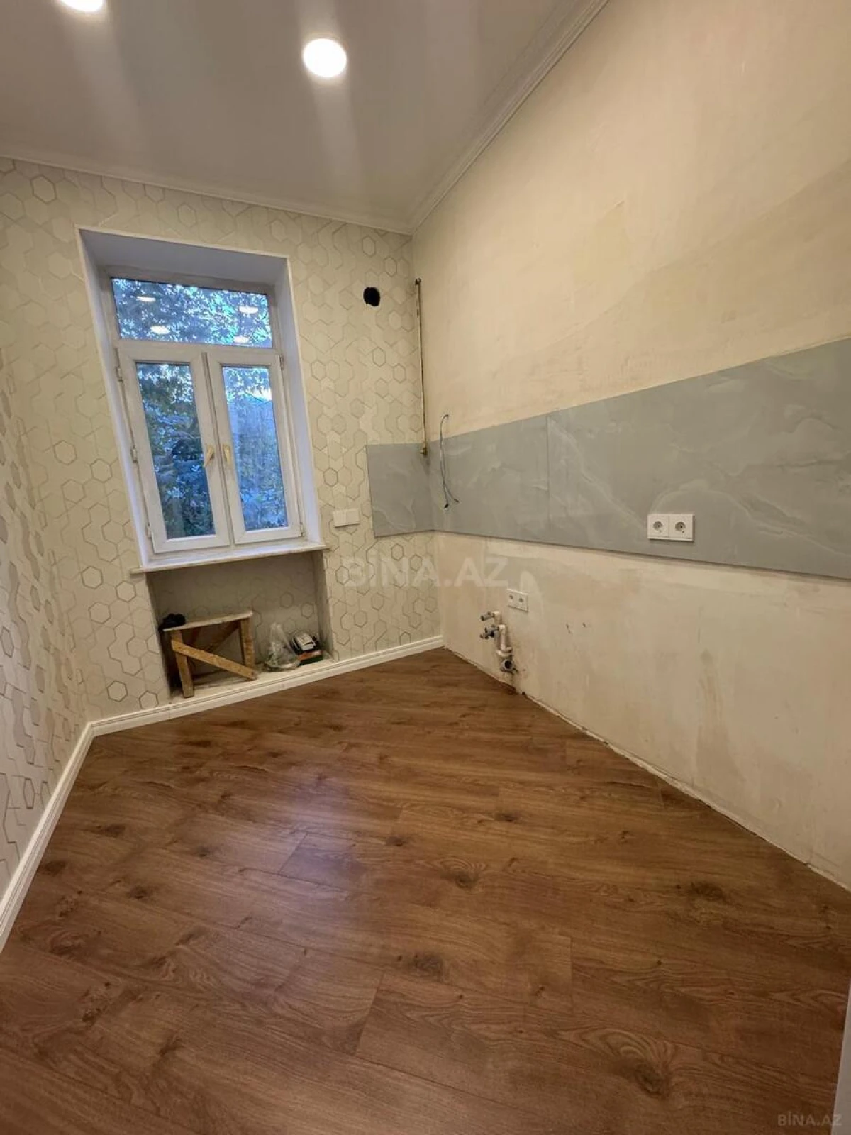 Satılır 3 otaqlı mənzil 70 m²