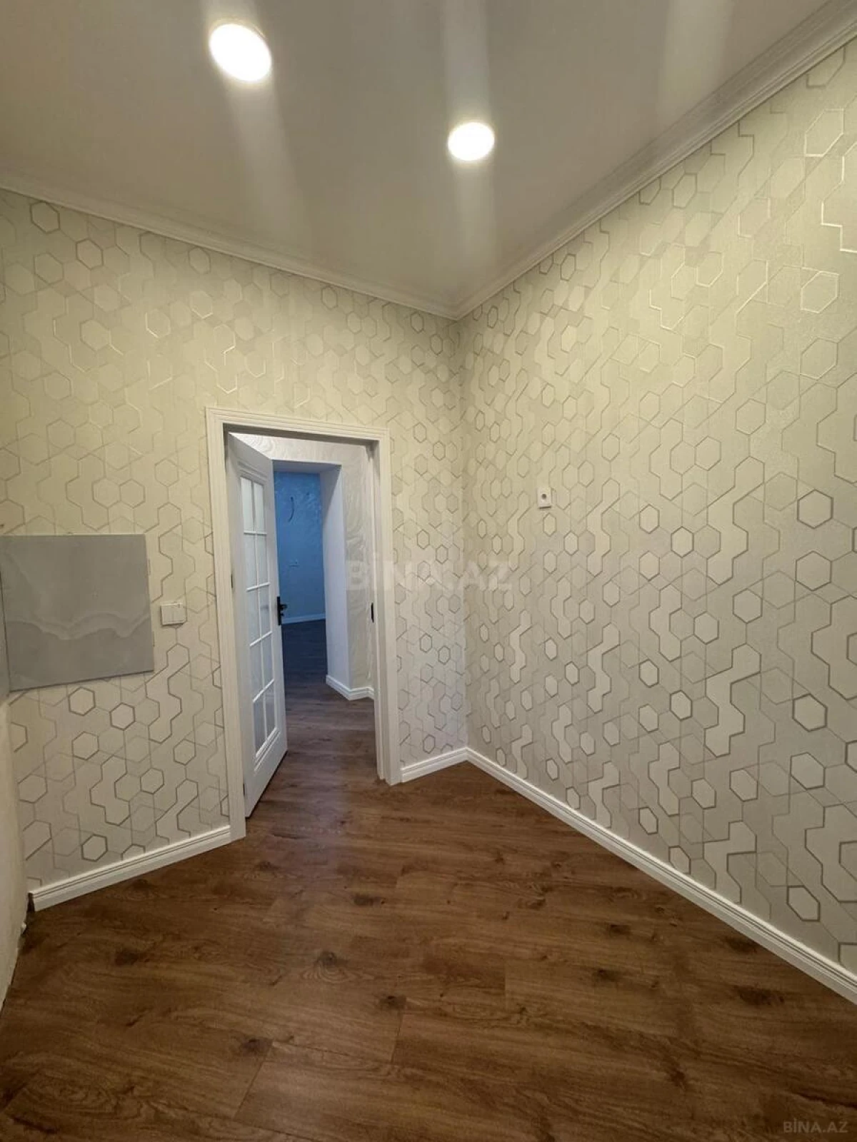 Satılır 3 otaqlı mənzil 70 m²