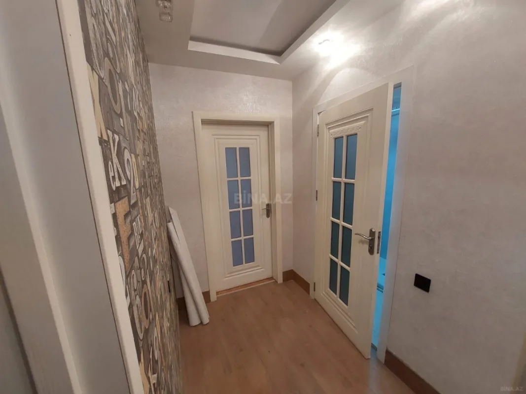 Kirayə verilir 2 otaqlı mənzil 44 m²