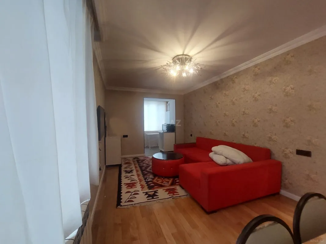 Kirayə verilir 2 otaqlı mənzil 44 m²