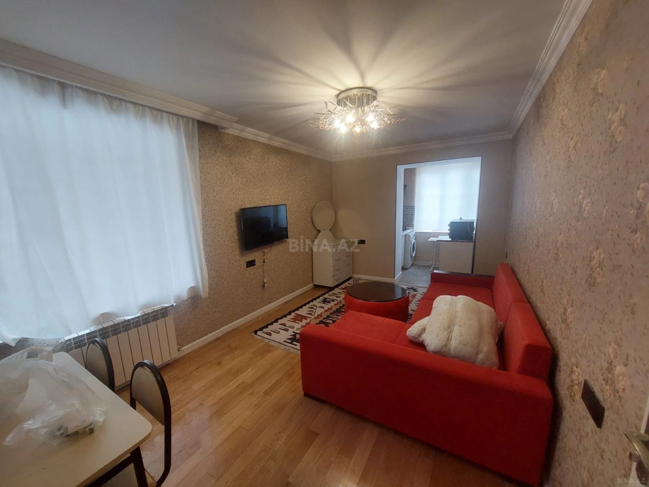 Kirayə verilir 2 otaqlı mənzil 44 m²