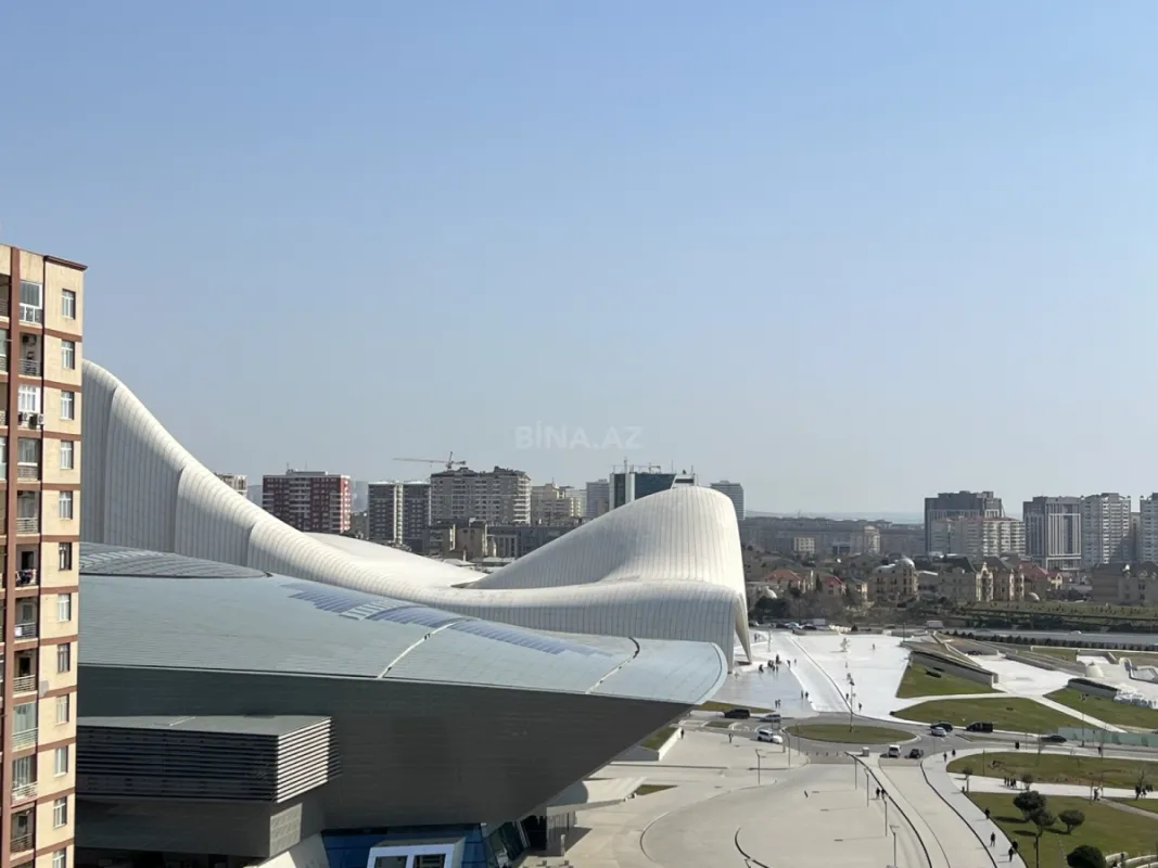 Kirayə verilir 2 otaqlı mənzil 80 m²