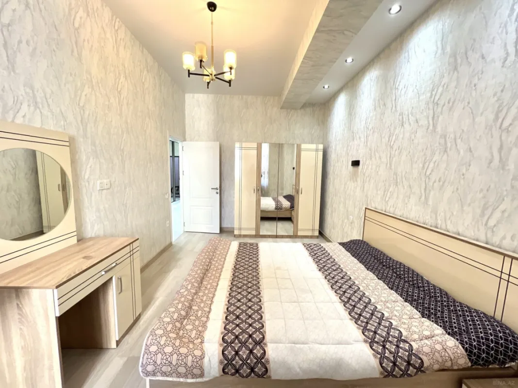 Kirayə verilir 2 otaqlı mənzil 80 m²