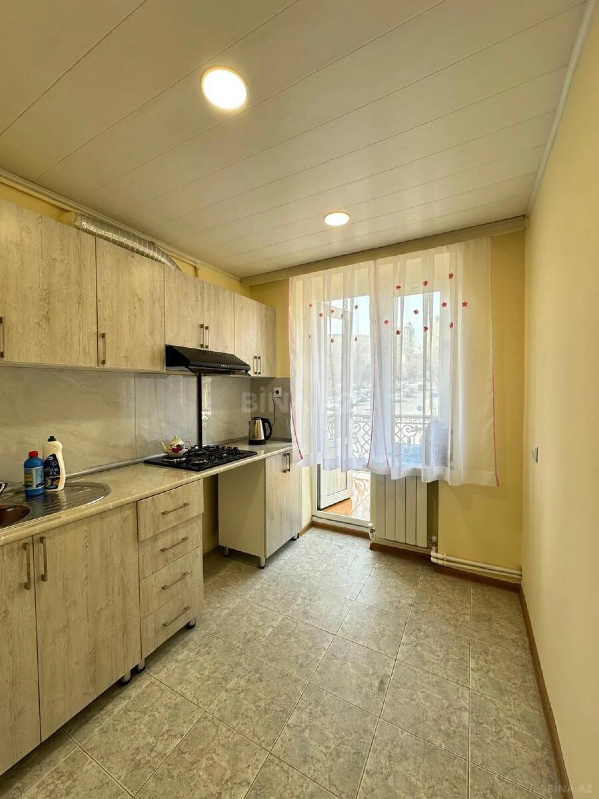 Kirayə verilir 3 otaqlı mənzil 85 m²