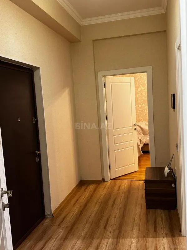 Kirayə verilir 2 otaqlı mənzil 65 m²