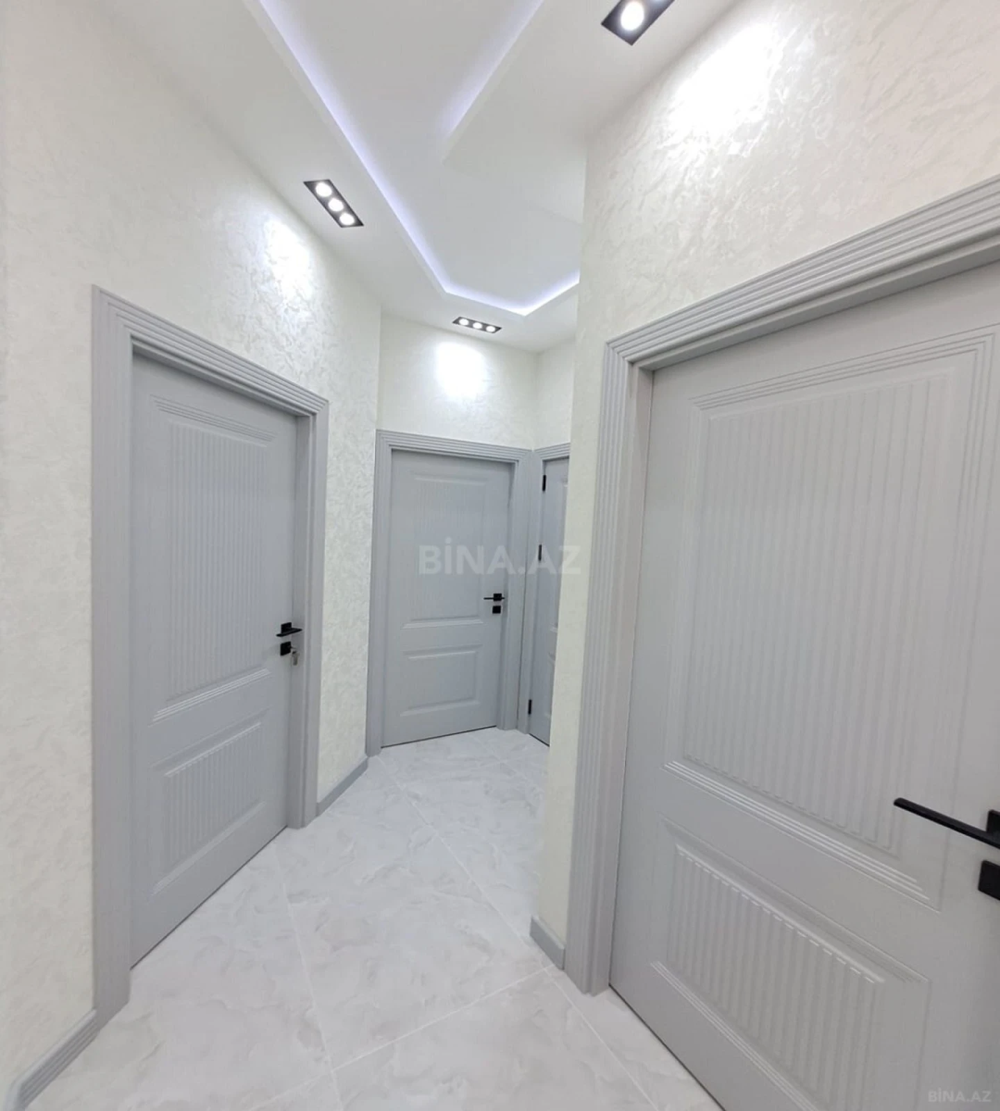 Satılır 2 otaqlı mənzil 51 m²
