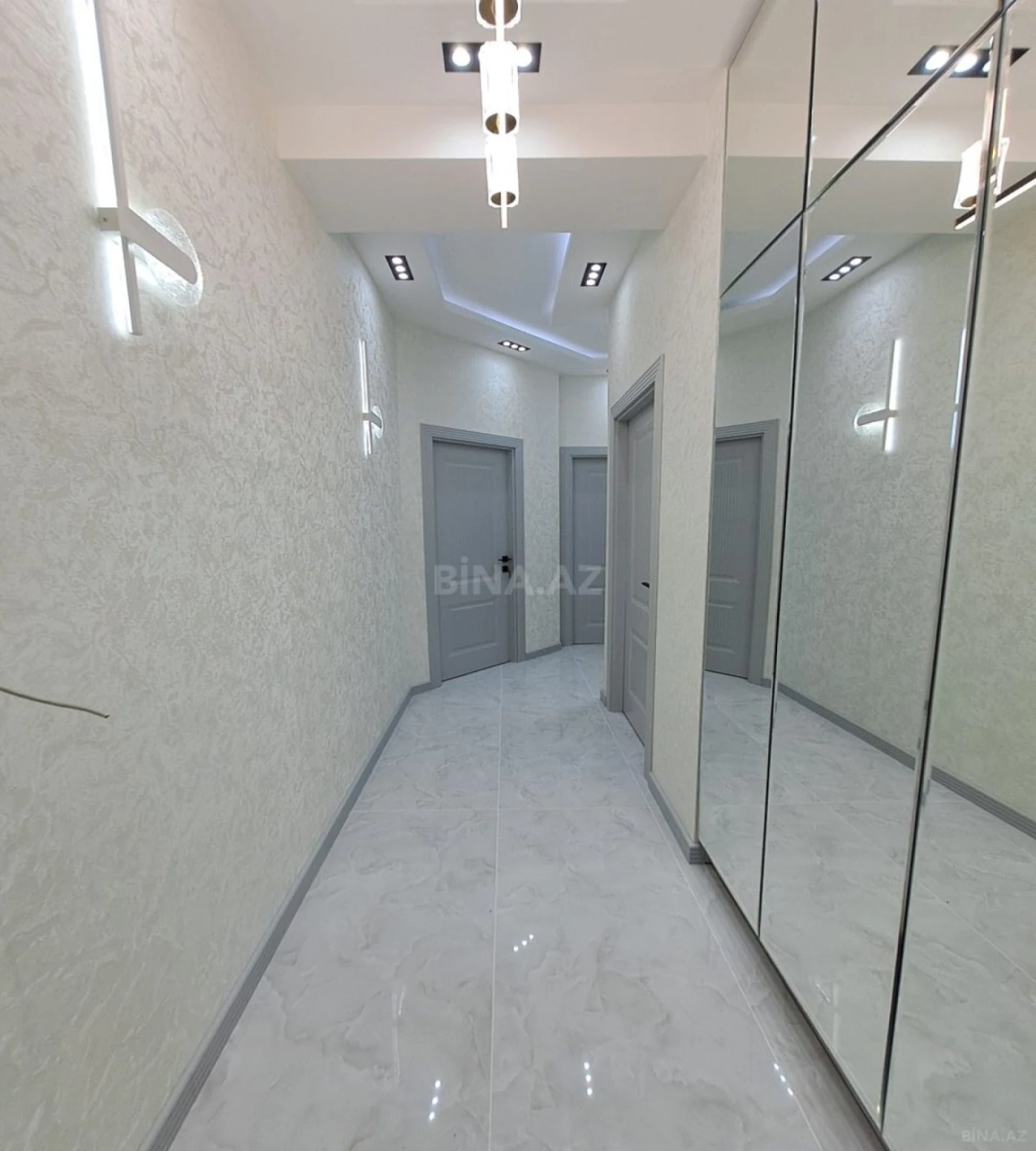 Satılır 2 otaqlı mənzil 51 m²
