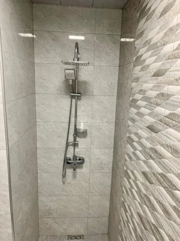 Kirayə verilir 1 otaqlı mənzil 40 m²