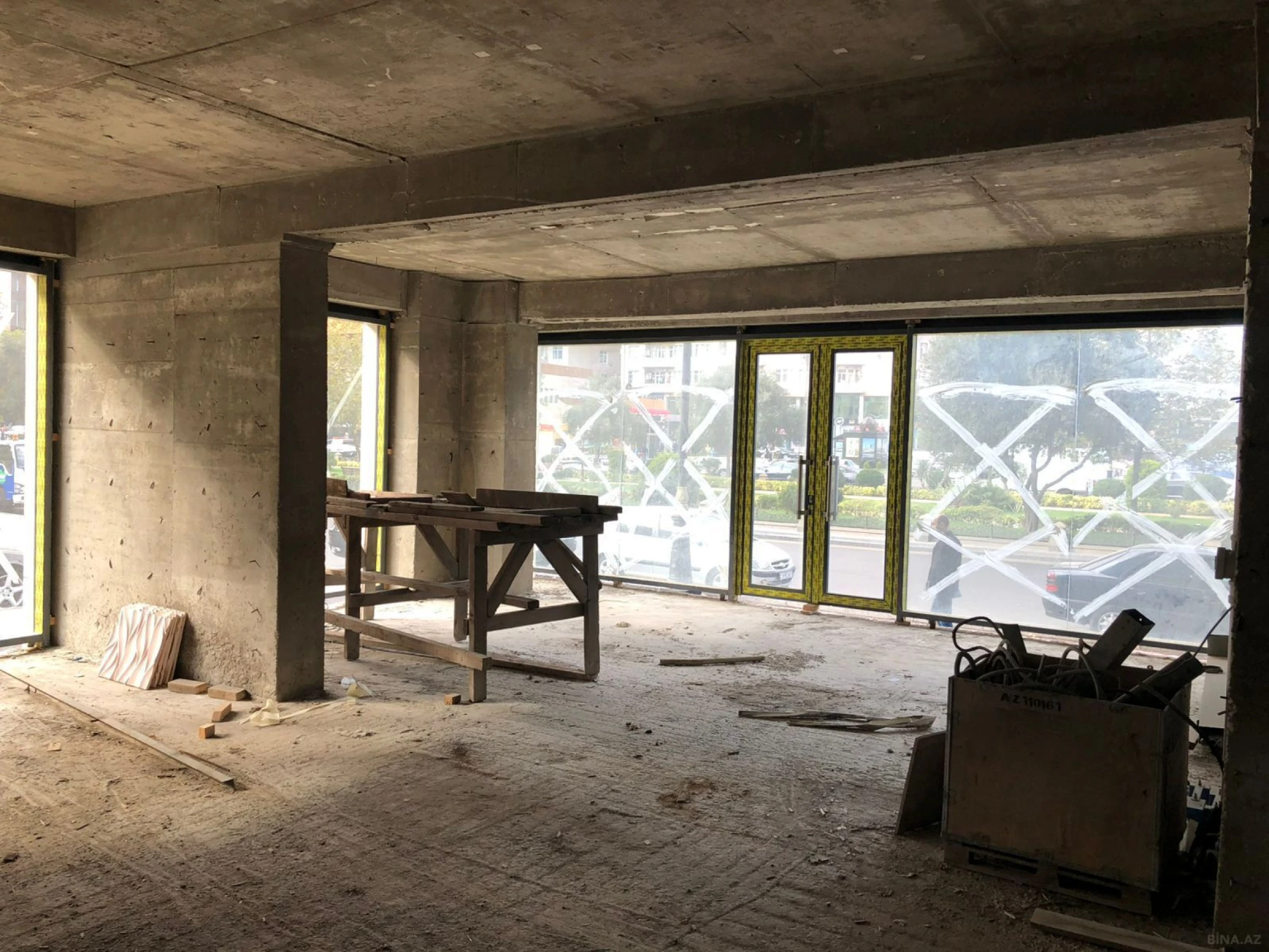 Kirayə verilir obyekt 940 m²