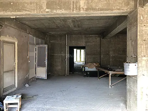 Kirayə verilir obyekt 940 m²