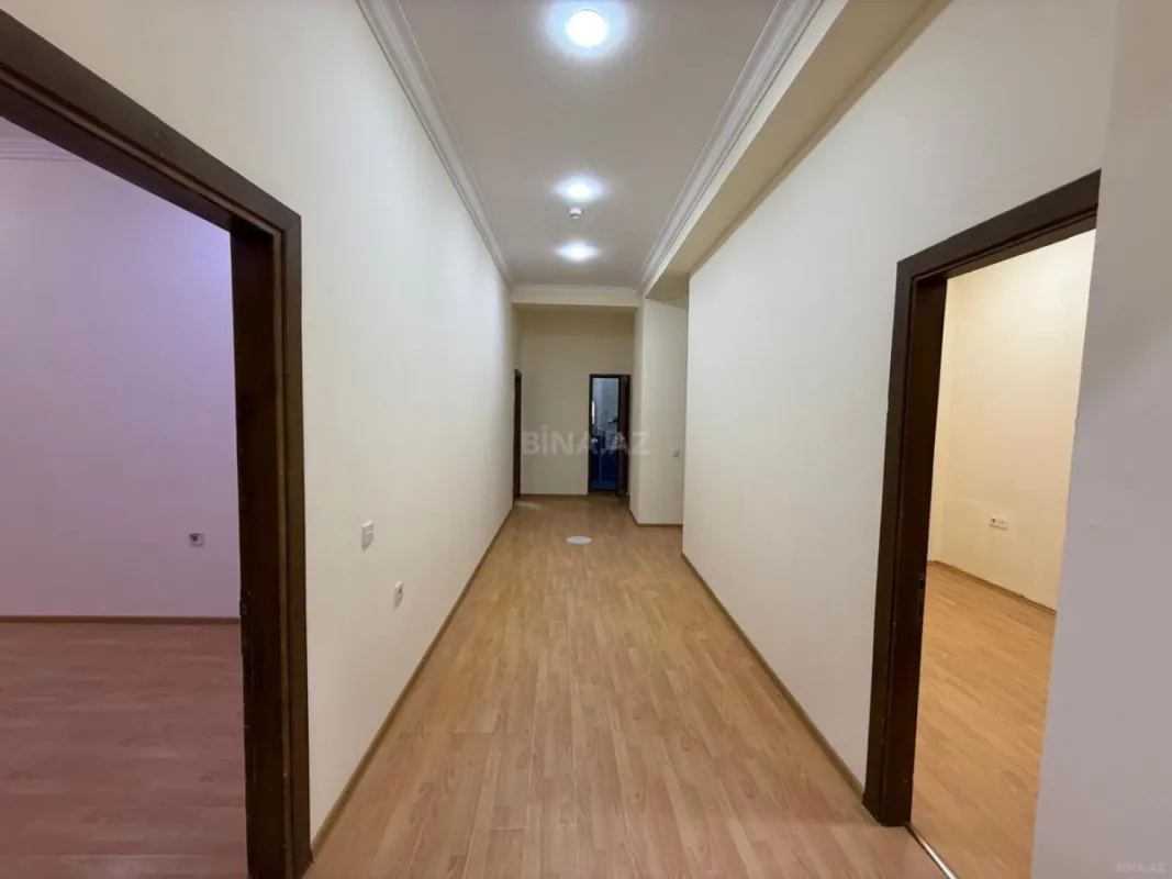 Kirayə verilir 8 otaqlı ofis 260 m²