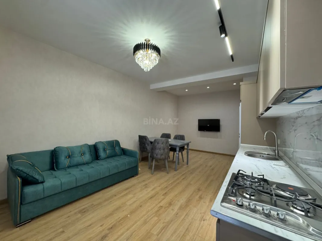 Kirayə verilir 2 otaqlı mənzil 95 m²