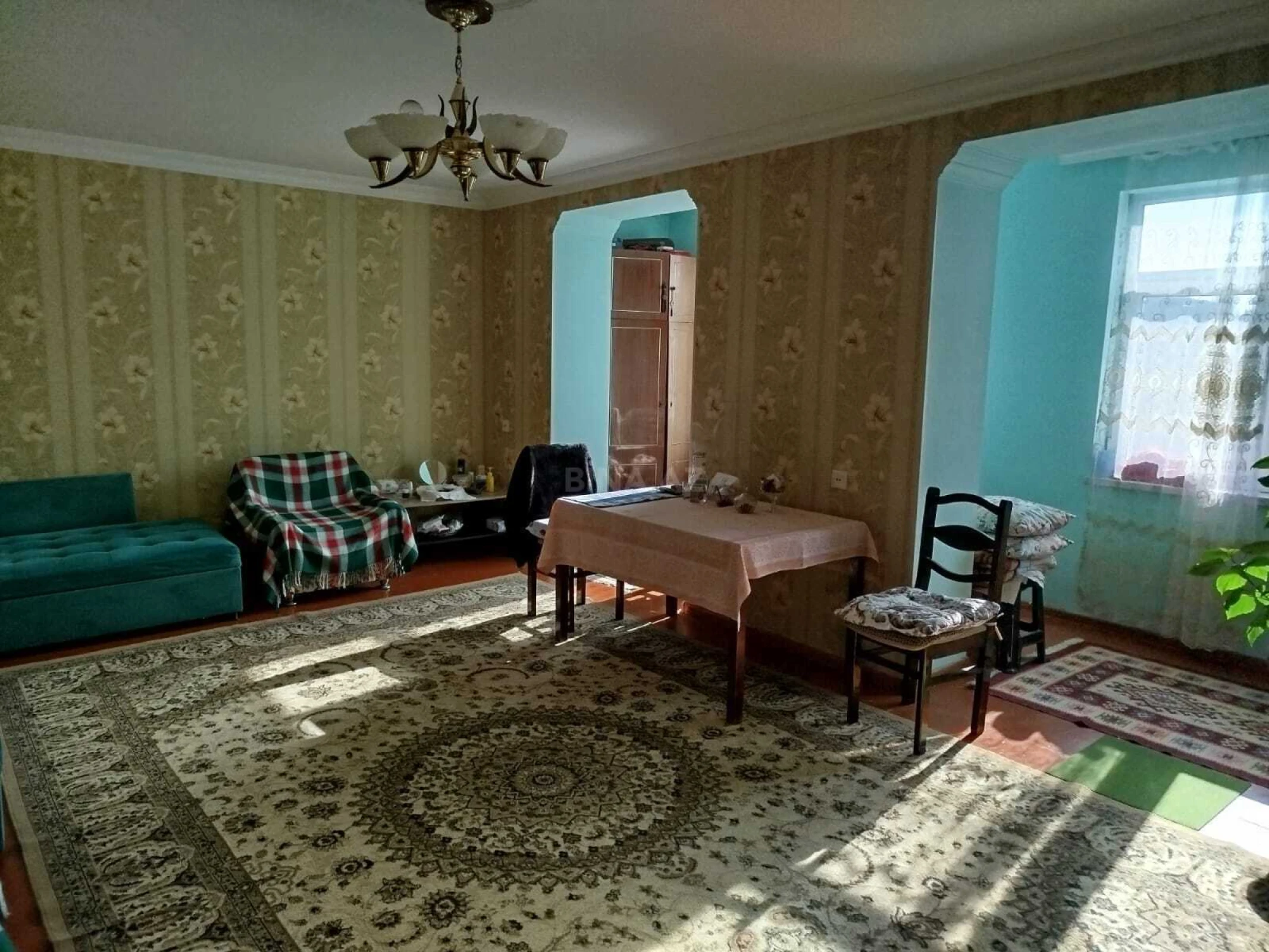 Satılır 5 otaqlı mənzil 110 m²