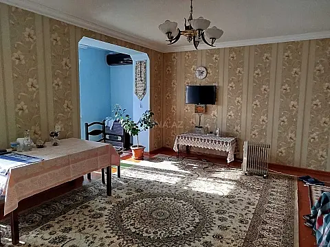Satılır 5 otaqlı mənzil 110 m² — Bakı 5 otaq 110.00 m²