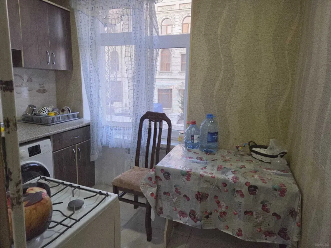 Kirayə verilir 2 otaqlı mənzil 60 m²