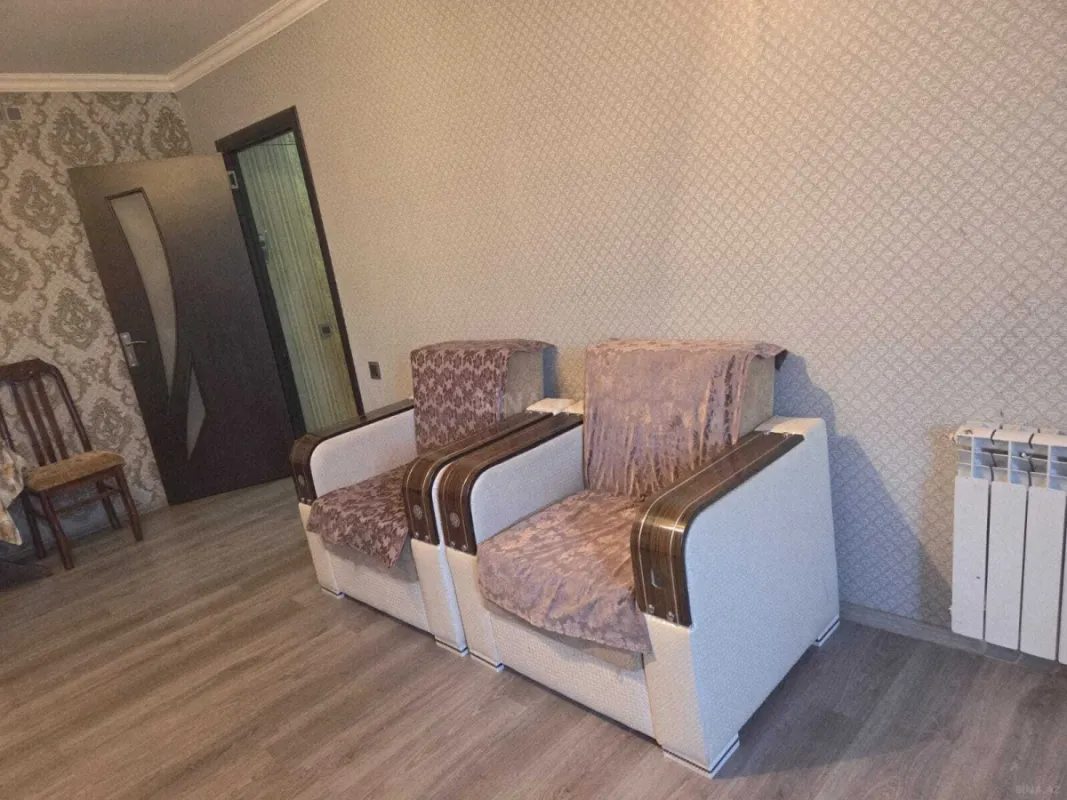 Kirayə verilir 2 otaqlı mənzil 60 m²