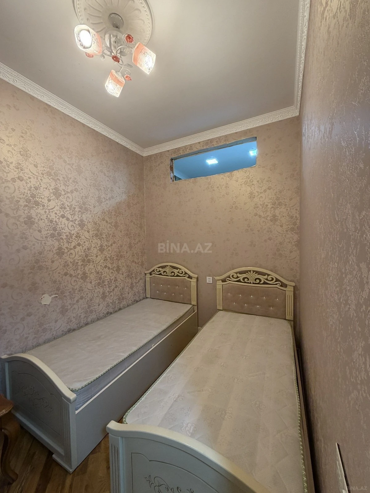 Kirayə verilir 3 otaqlı mənzil 115 m²