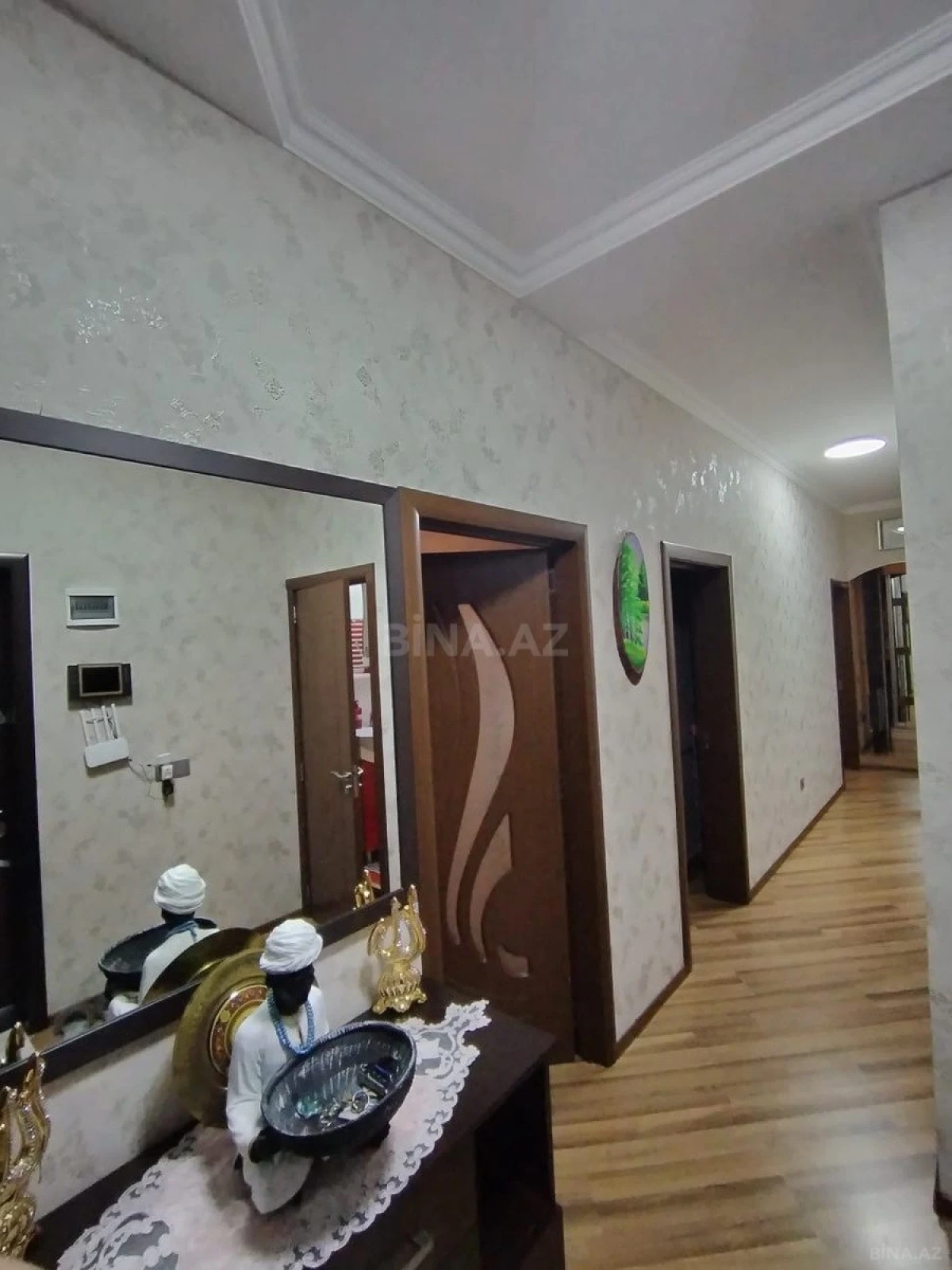 Satılır 3 otaqlı mənzil 83 m²