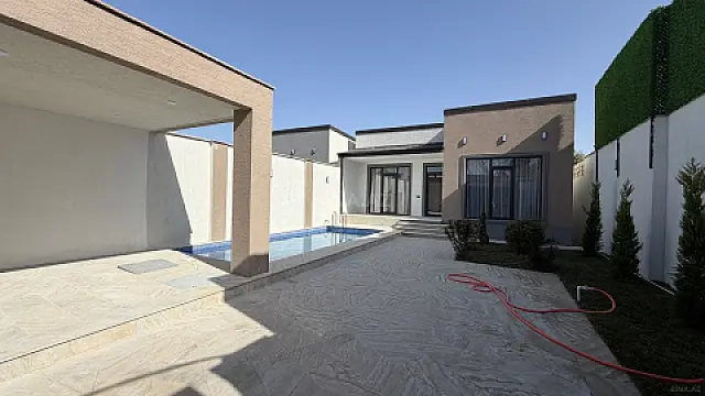 Satılır 4 otaqlı həyət evi 130 m² — Bakı, Şüvəlan 4 otaq 130.00 m²