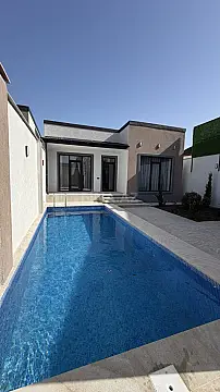 Satılır 4 otaqlı həyət evi 130 m²