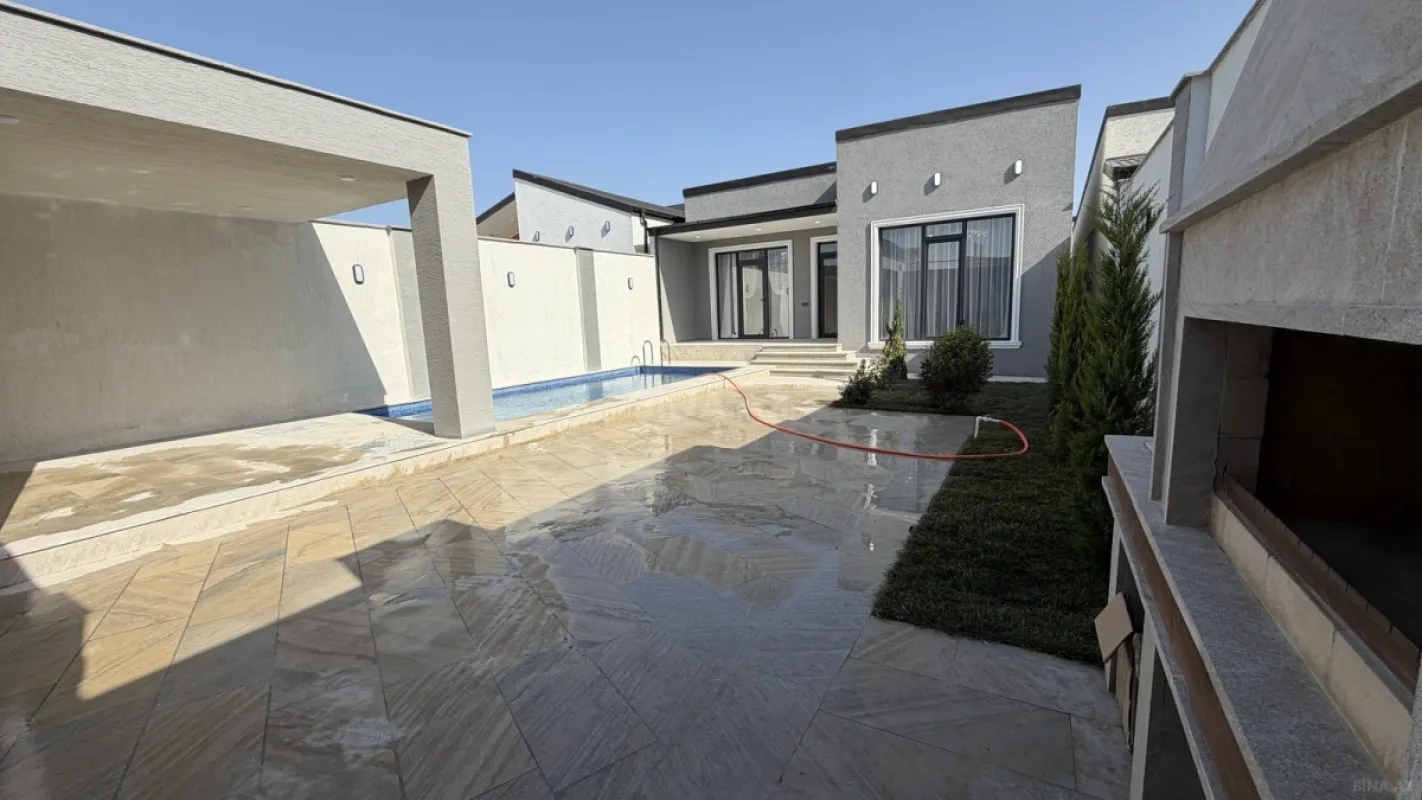 Satılır 4 otaqlı həyət evi 130 m²