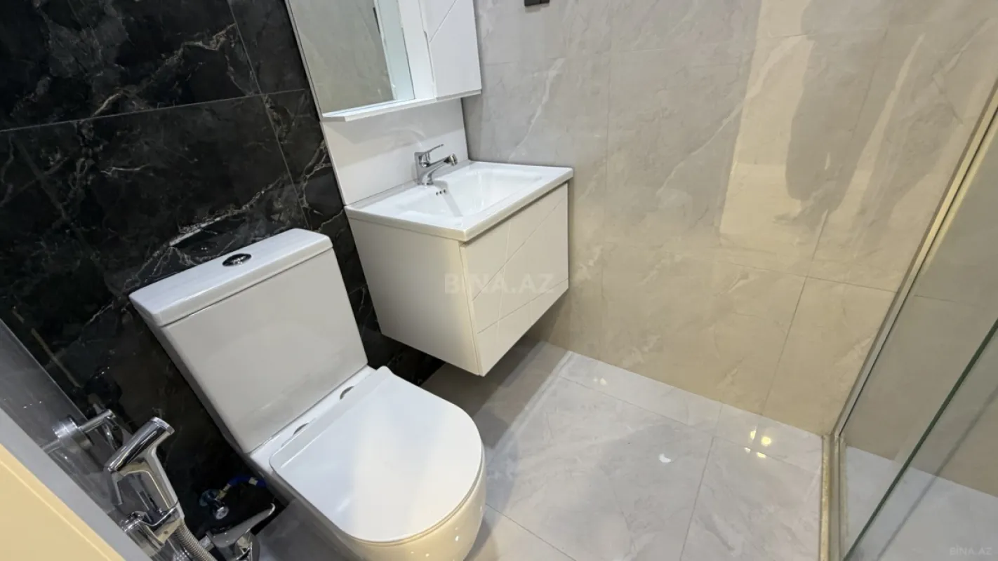 Satılır 4 otaqlı həyət evi 130 m²