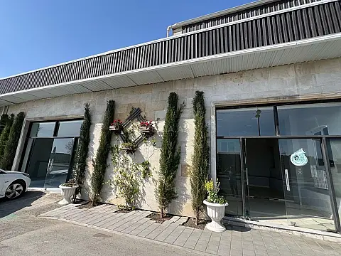 Kirayə verilir obyekt 350 m²