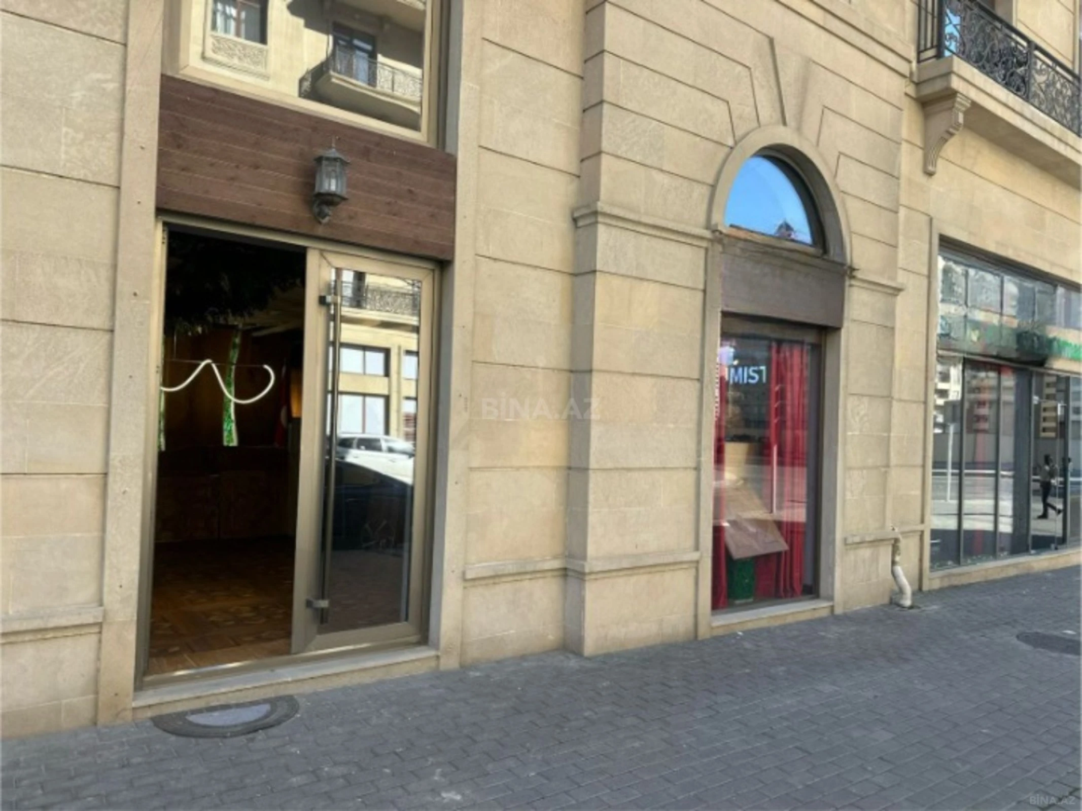 Kirayə verilir obyekt 306 m²