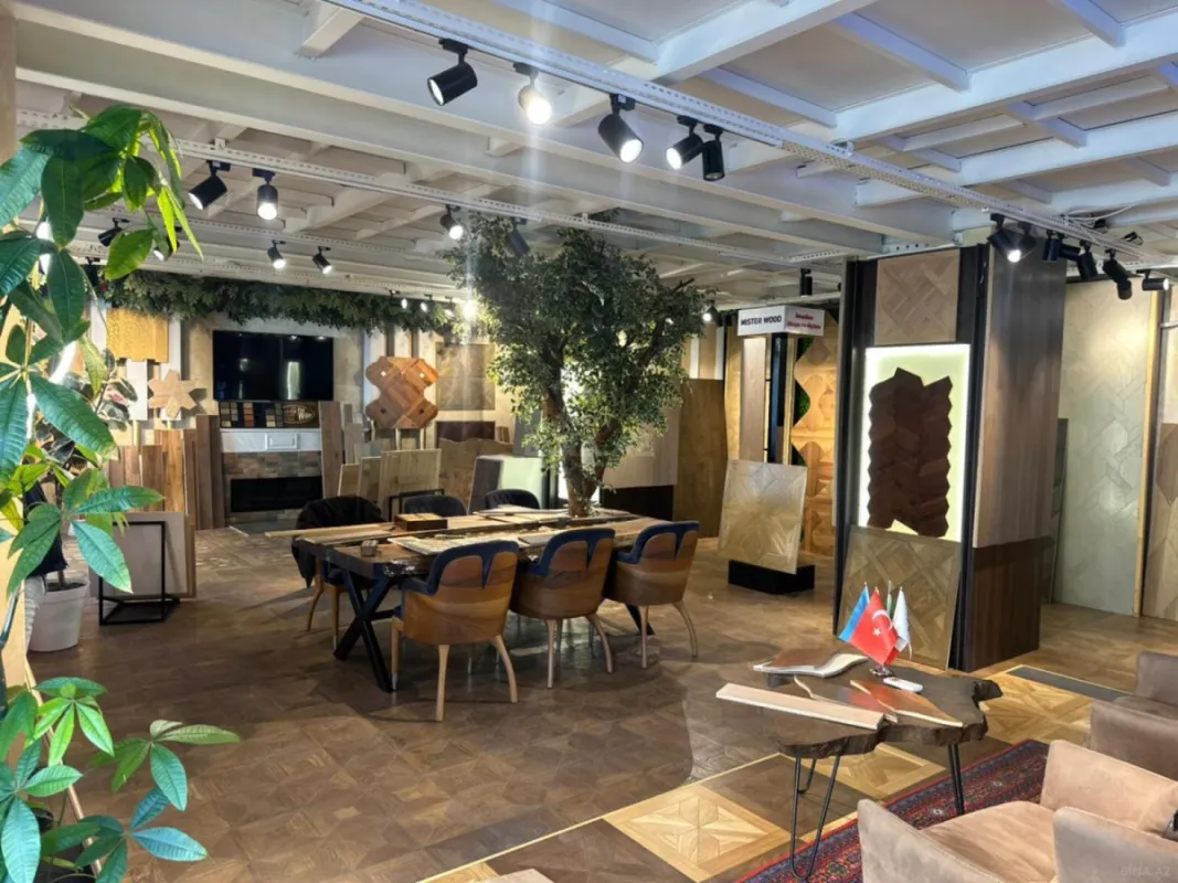 Kirayə verilir obyekt 306 m²