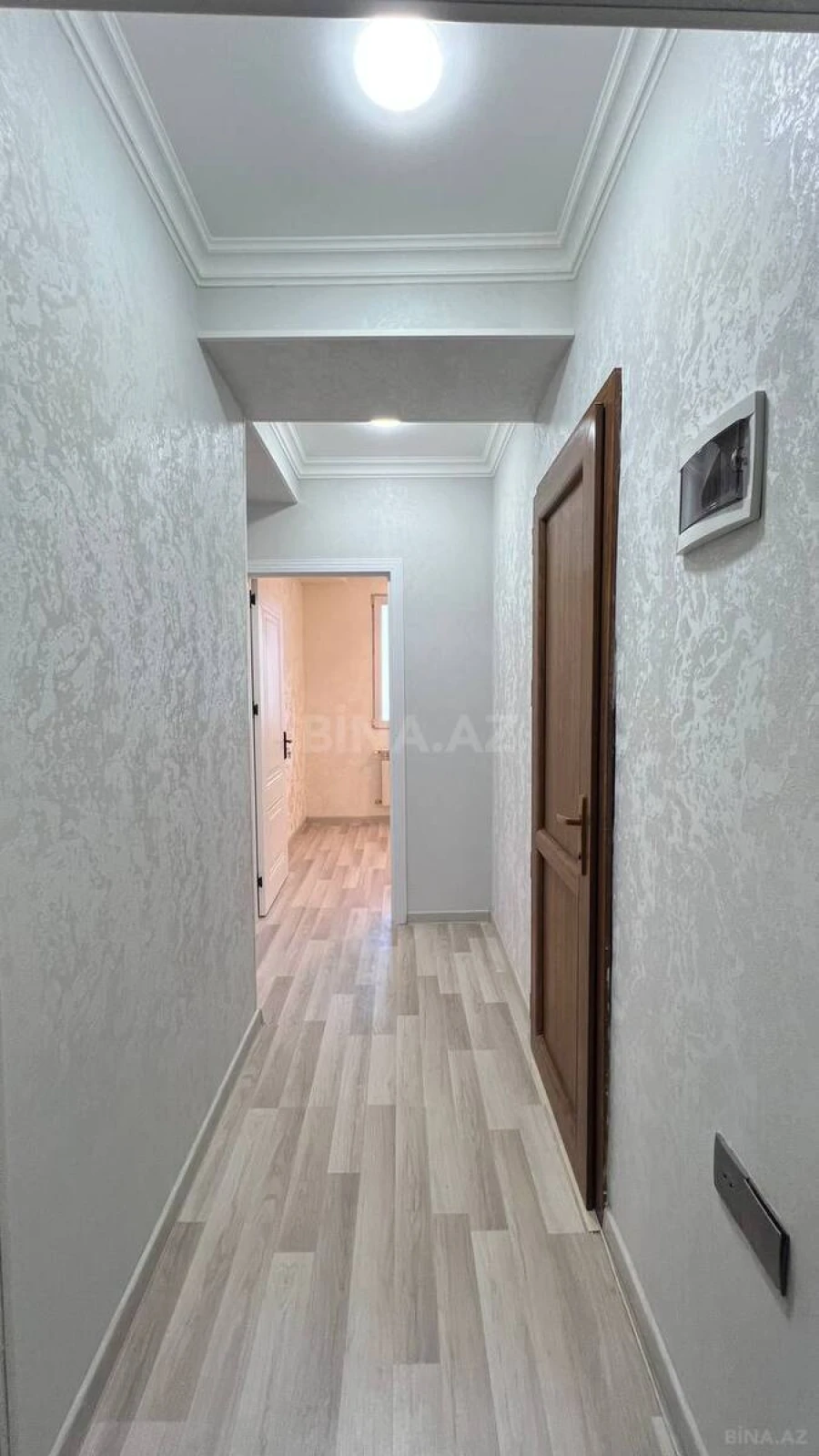 Satılır 2 otaqlı mənzil 42 m²