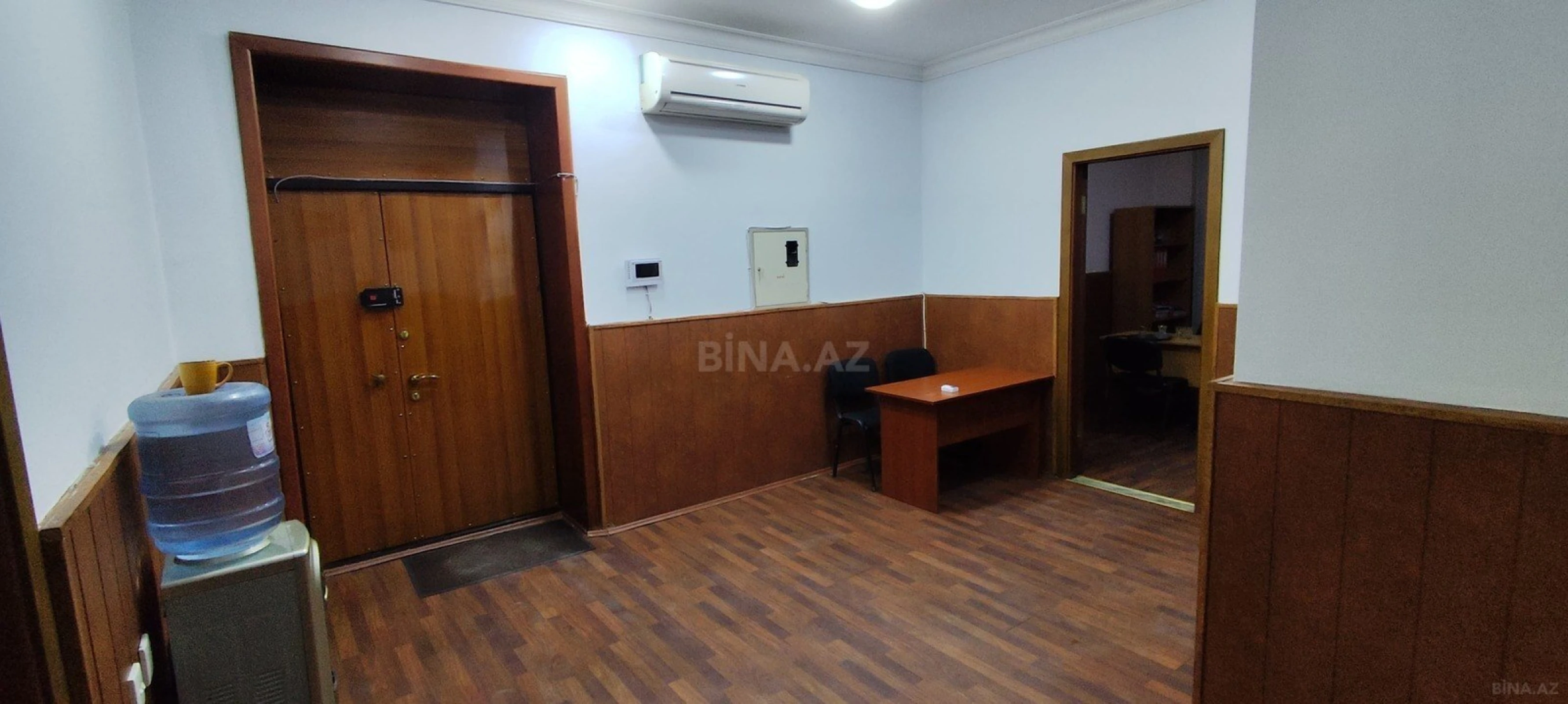 Kirayə verilir 5 otaqlı mənzil 150 m²