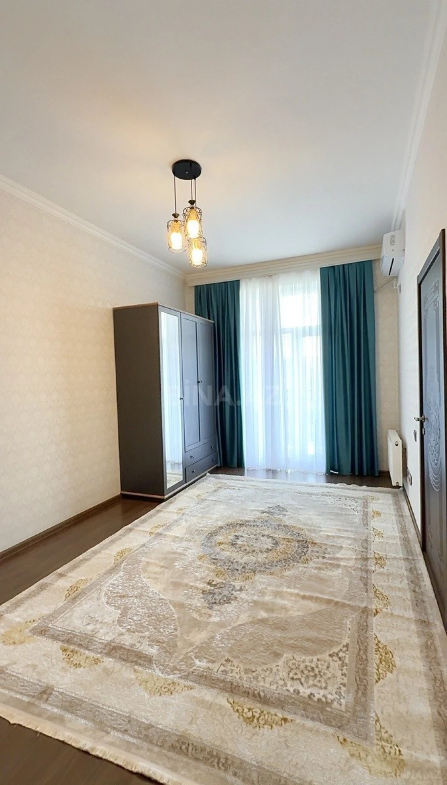 Satılır 1 otaqlı mənzil 45 m²