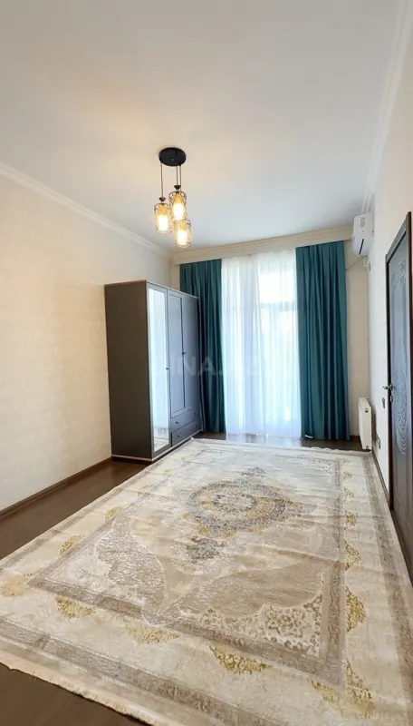 Satılır 1 otaqlı mənzil 45 m²
