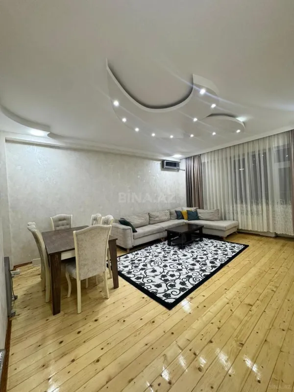 Satılır 2 otaqlı mənzil 86 m²