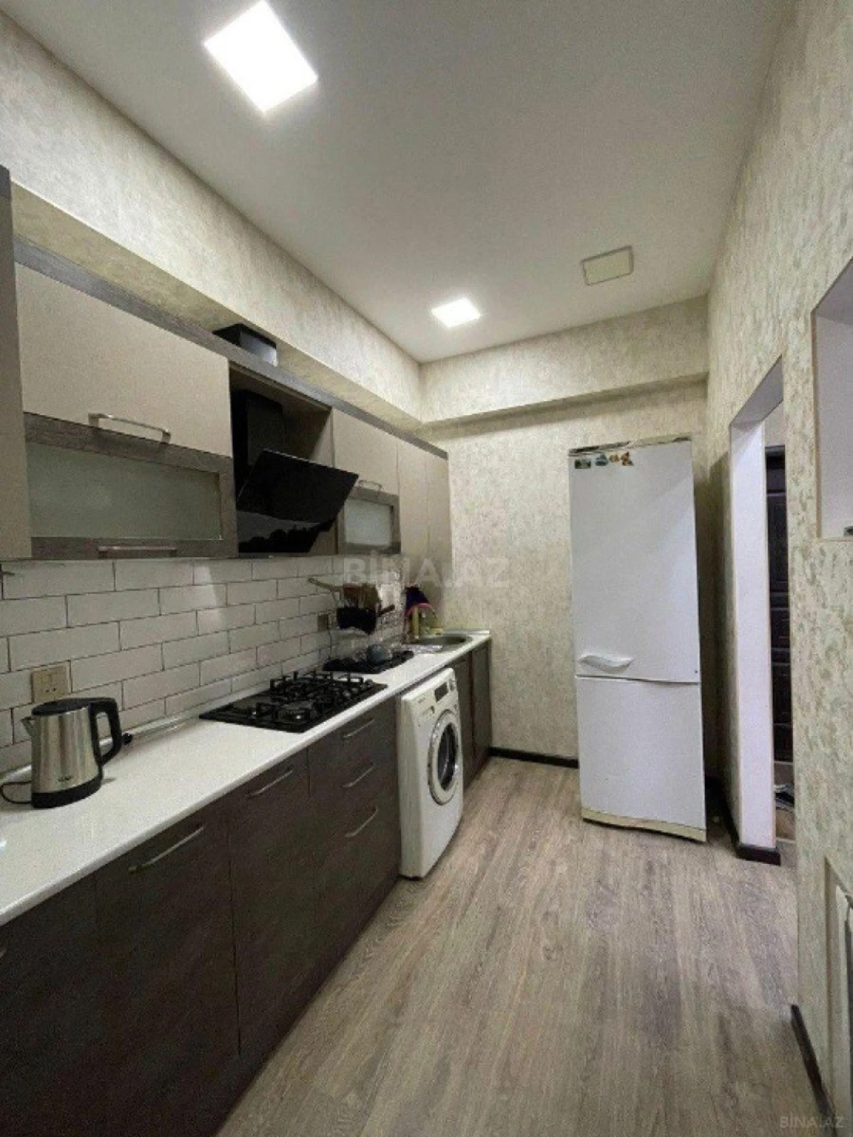 Satılır 2 otaqlı mənzil 66 m²