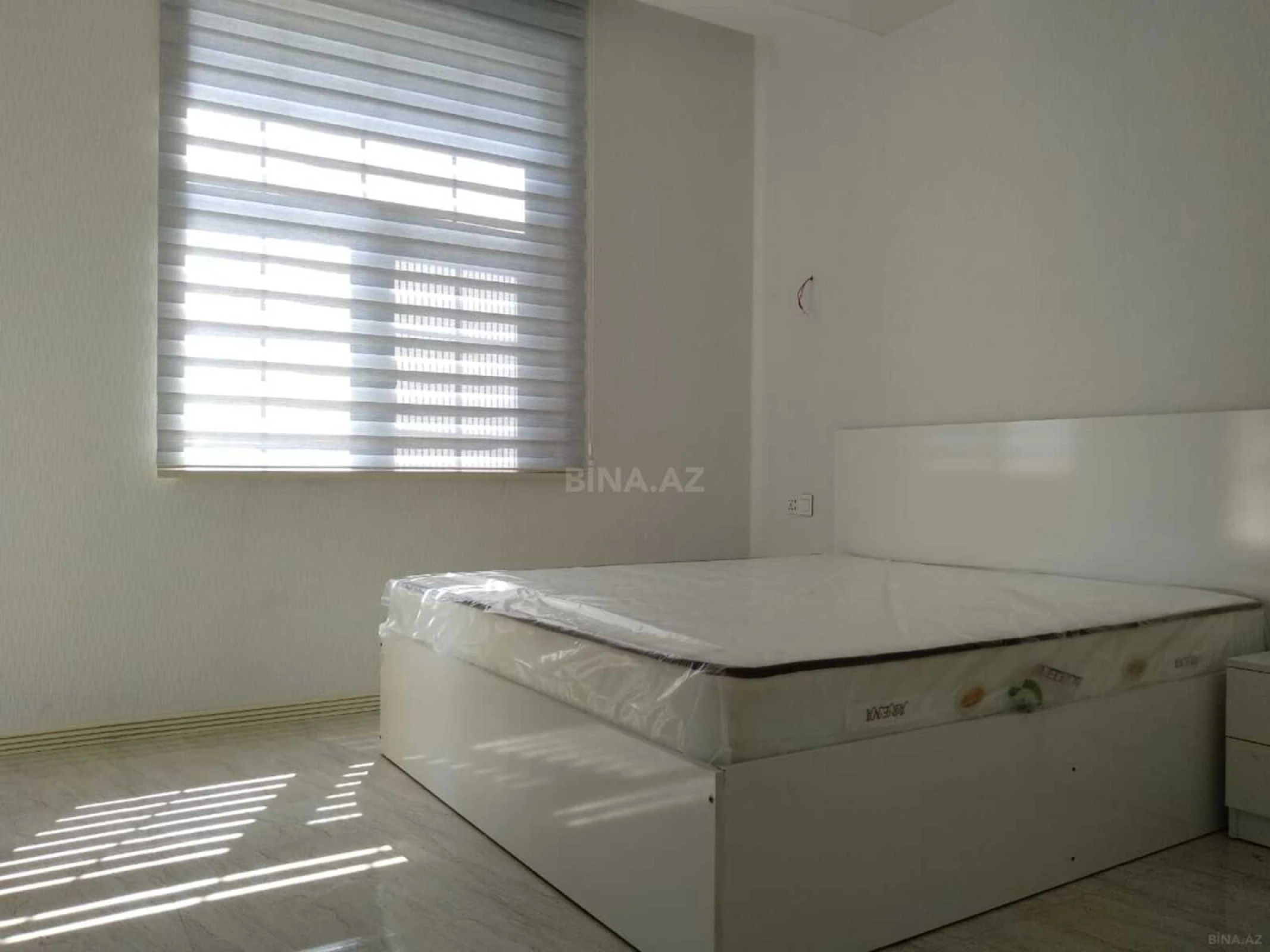 Kirayə verilir 3 otaqlı mənzil 95 m²