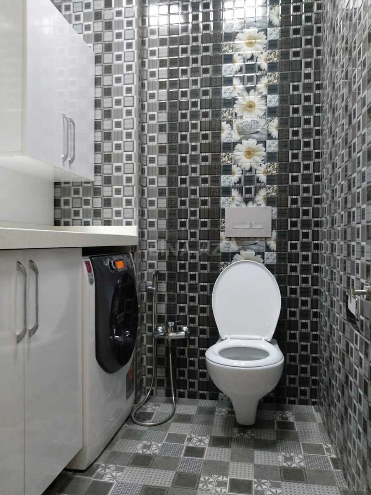 Kirayə verilir 3 otaqlı mənzil 95 m²