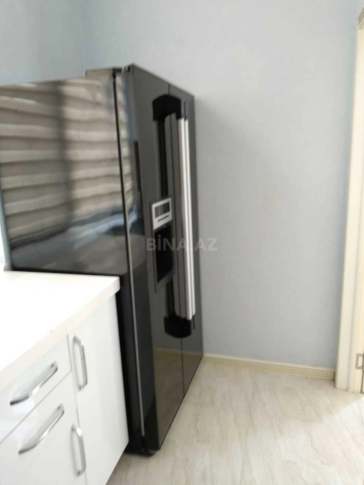 Kirayə verilir 3 otaqlı mənzil 95 m²