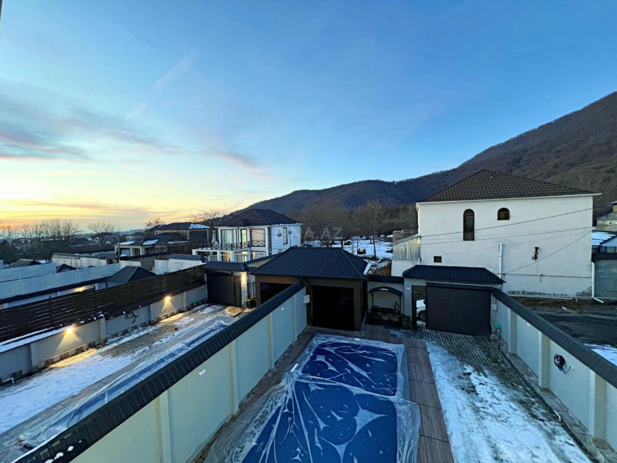 Kirayə verilir 4 otaqlı həyət evi 100 m²